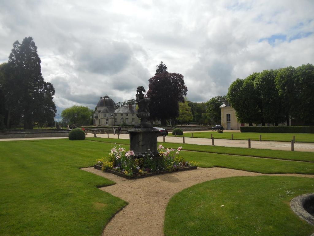 Hotel La Capitainerie Châteauneuf-sur-Loire Екстериор снимка